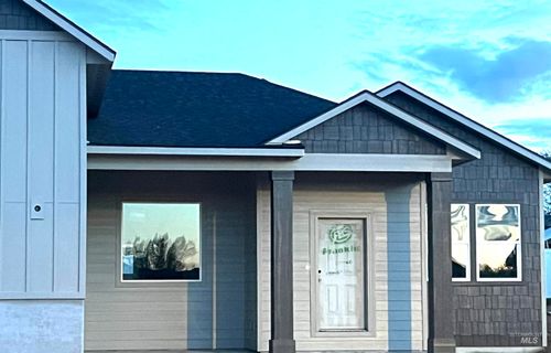 1063 W Troy St, Kuna, ID, 83634 | Card Image