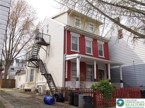 3-1020 Ferry St, EASTON, PA, 18042-4211 | Card Image
