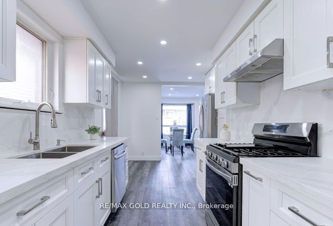 370 Hansen Rd N, House other with 4 bedrooms, 3 bathrooms and 2 parking in Brampton ON | Image 12