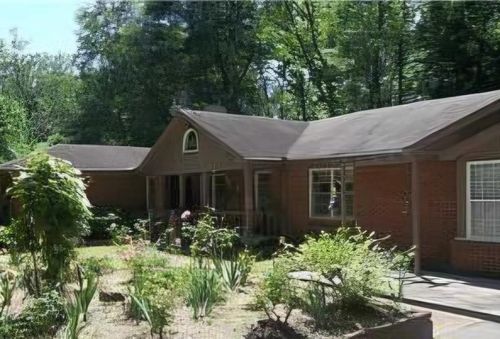 3877 Lakewood Dr, Memphis, TN, 38128 | Card Image