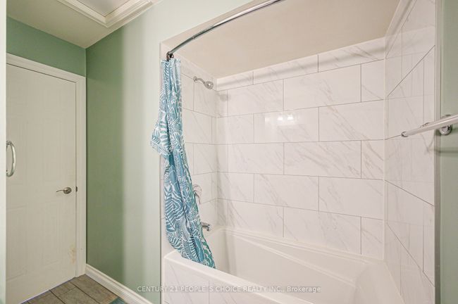 83 Corey Cir, Condo with 3 bedrooms, 3 bathrooms and 1 parking in Georgetown ON | Image 29