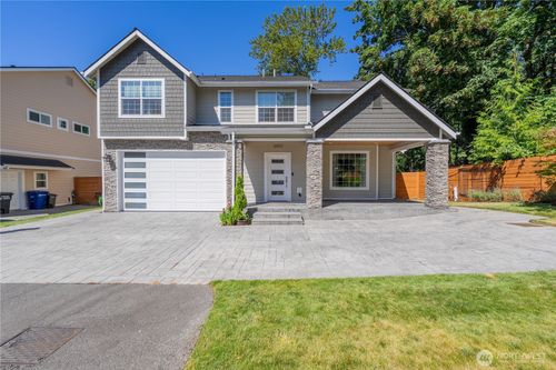 13903 30th Pl S, SeaTac, WA, 98168-5154 | Card Image