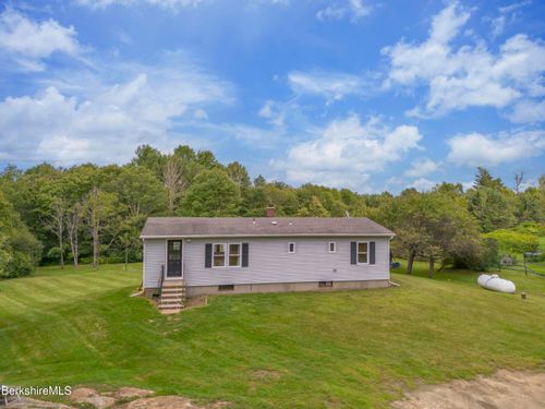 6 Frary Rd, Peru, MA, 01235-9282 | Card Image