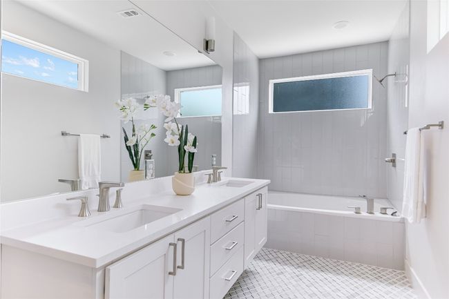 Primary Bath Room | Image 24
