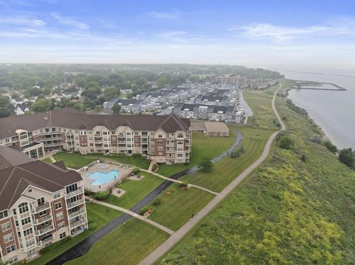 263-4120 S Lake Drive, Saint Francis, WI, 53235 | Card Image