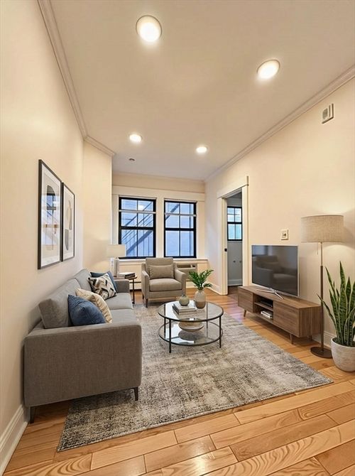 apt-15-219 Commonwealth Ave, Chestnut Hill, MA, 02467-1049 | Card Image