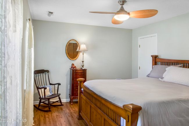 121 Lawndale Ln, House other with 3 bedrooms, 2 bathrooms and 2 parking in Sneads Ferry NC | Image 27