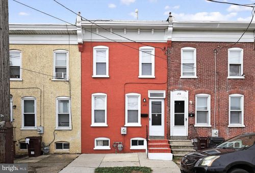 210 Lower Oak St, WILMINGTON, DE, 19805-4828 | Card Image