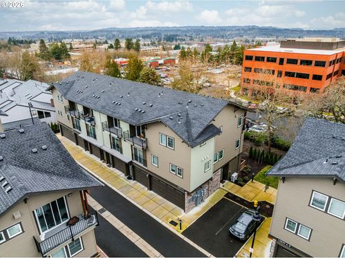 e-12043 Se High Creek Rd, Happy Valley, OR, 97086-4763 | Card Image