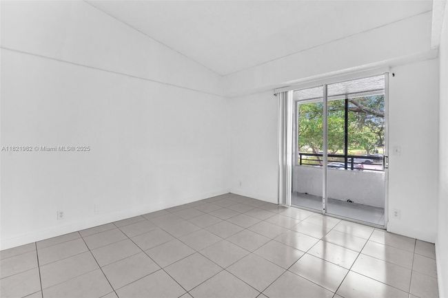 APT-20203 - 811 Lyons Rd, Condo with 2 bedrooms, 2 bathrooms and null parking in Coconut Creek FL | Image 10
