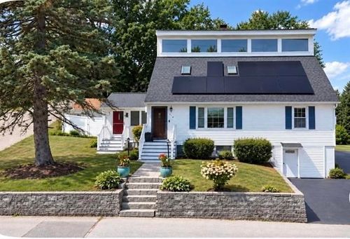 123 South Jewett St, Manchester, NH, 03103 | Card Image