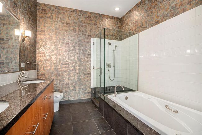 Luxurious primary bath | Image 20