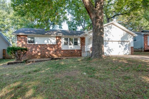 3237 S Ferguson Ave, Springfield, MO, 65807-4215 | Card Image