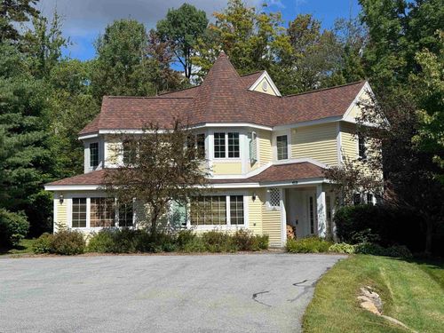 21a-21A Queen Annes Way, West Dover, VT, 05356 | Card Image