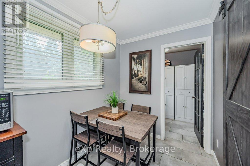 Residential in Guelph (Pineridge/Westminster Woods)