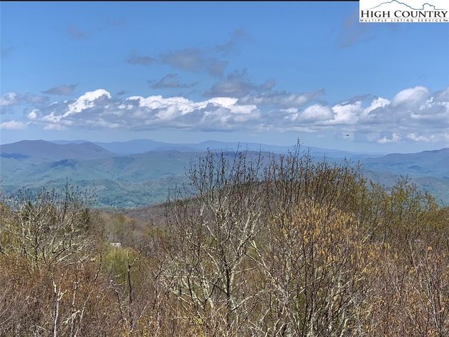 106 Northridge Ln, Home with 0 bedrooms, 0 bathrooms and null parking in Beech Mountain NC | Image 4