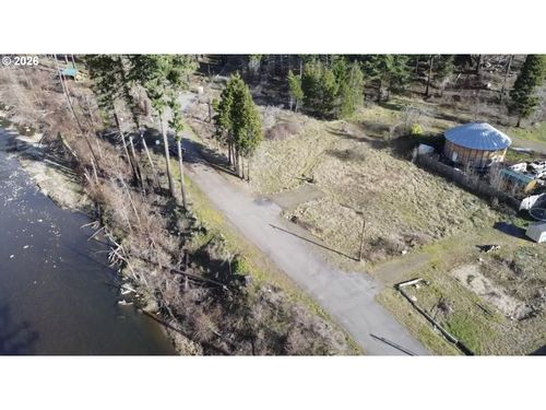 2-51800 Rose St, Blue River, OR, 97413 | Card Image