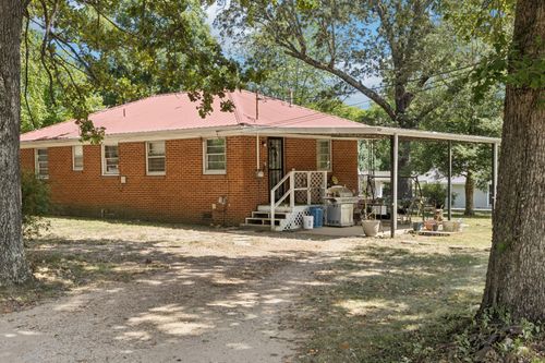 58 Swift St W, Mc Ewen, TN, 37101-4554 | Card Image