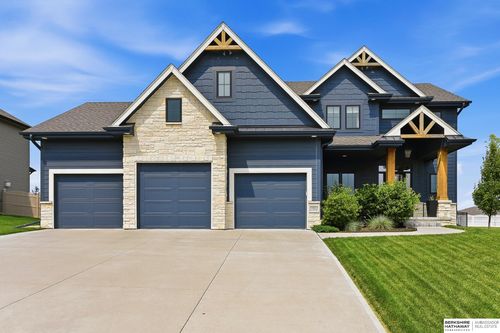11512 S 117th St, Papillion, NE, 68046-5025 | Card Image