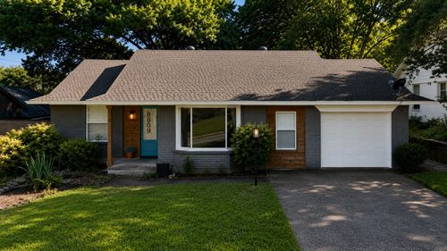 8809 Liptonshire Dr, Dallas, TX, 75238-3641 | Card Image