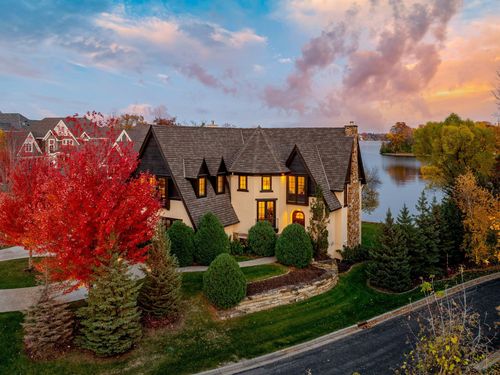 4680 Palmer Pointe Rd, Excelsior, MN, 55331-9176 | Card Image