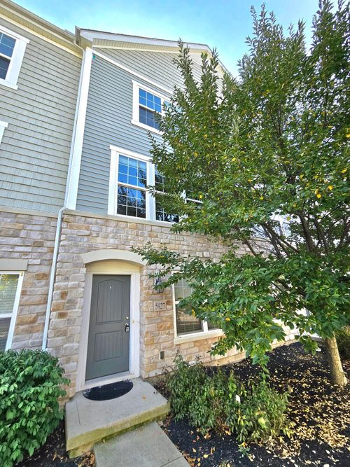 5927 Winberry Creek Dr, Dublin, OH, 43016-6304 | Card Image