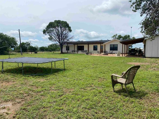 136 Valley View Cir, House other with 4 bedrooms, 3 bathrooms and null parking in Llano TX | Image 6