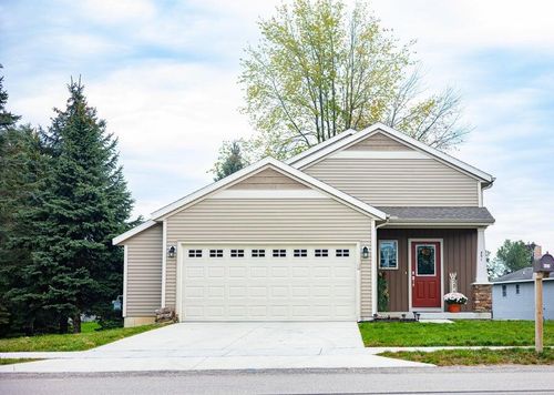 451 Tentree St, Sparta, MI, 49345-1437 | Card Image