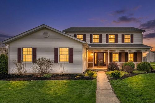1401 Carmel Dr, Marysville, OH, 43040-5557 | Card Image