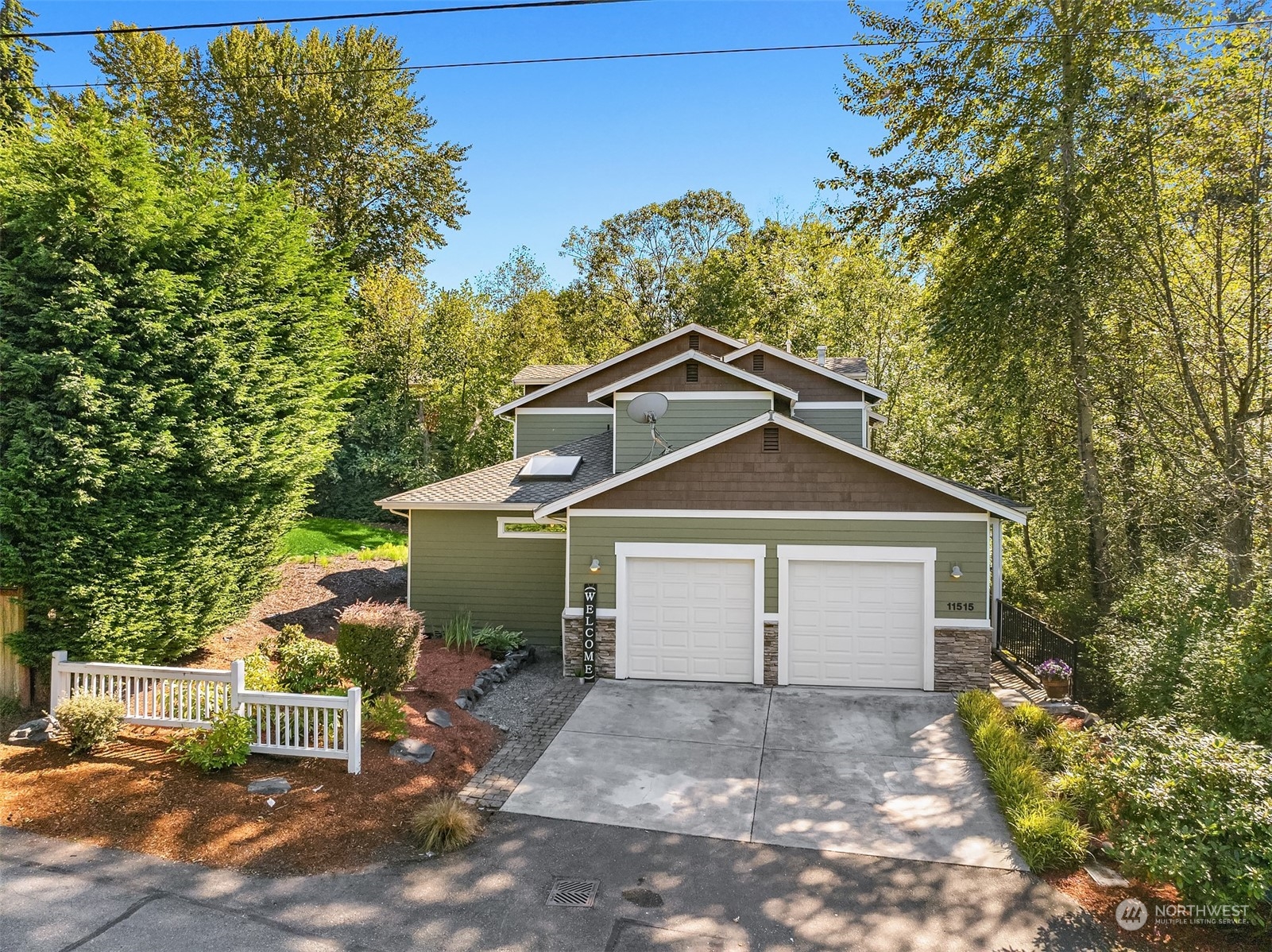 76th St, Newcastle, WA 98056