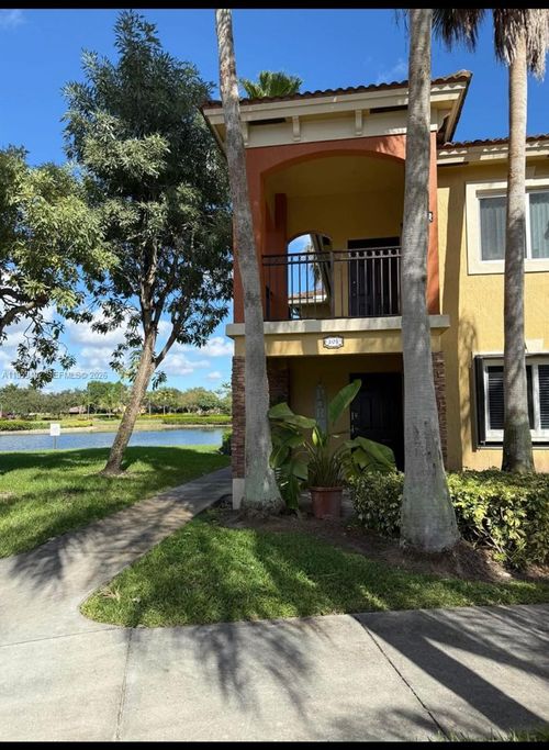 unit-201-1005 Ne 34th Ave, Homestead, FL, 33033-5344 | Card Image