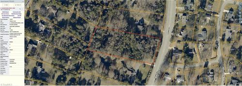 1801 Fleming Rd, Greensboro, NC, 27410-1916 | Card Image