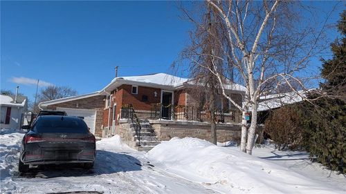 878 Upper Ottawa St, Hamilton, ON, L8T3V5 | Card Image