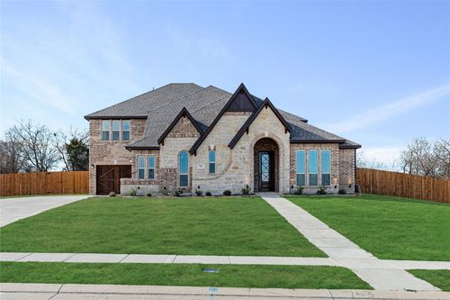 743 Crystal Lake Ln, Red Oak, TX, 75154-2929 | Card Image