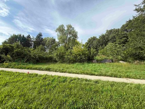 1480 Winnebago Cir, Baraboo, WI, 53913-1296 | Card Image