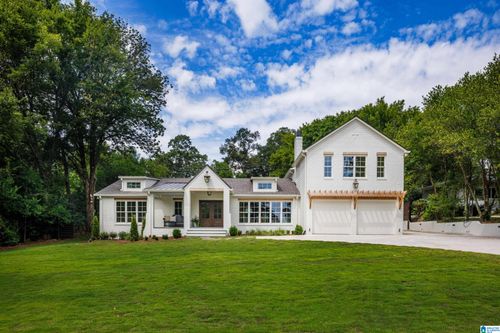 2416 Shades Crest Rd, Vestavia Hills, AL, 35216-1320 | Card Image