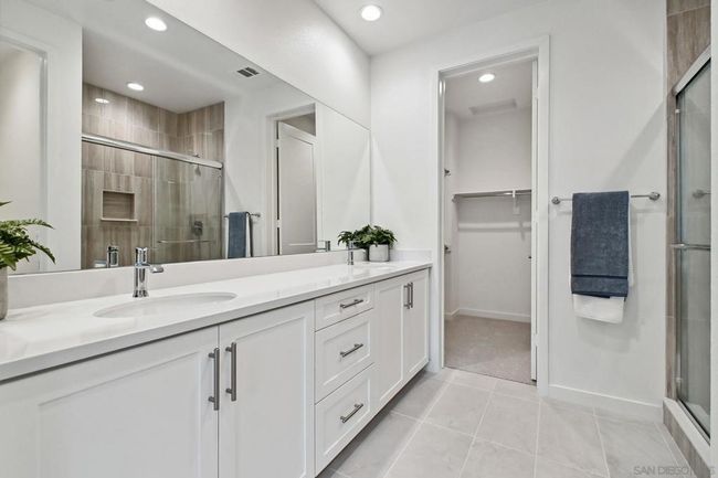 2581 Broom Ln, Townhouse with 4 bedrooms, 4 bathrooms and 2 parking in Carlsbad CA | Image 17