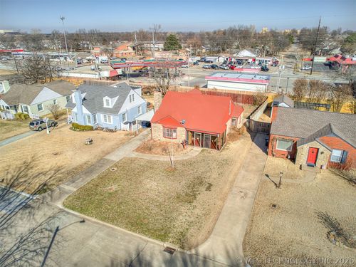 3923 11th Pl, Tulsa, OK, 74112-5111 | Card Image