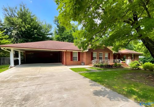 305 1st St Nw, Arab, AL, 35016 | Card Image
