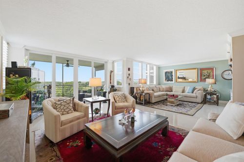703-3510 Oaks Way, Pompano Beach, FL, 33069 | Card Image