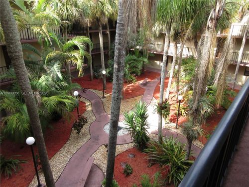 apt-305-10835 Sw 112th Ave, Miami, FL, 33176-3207 | Card Image