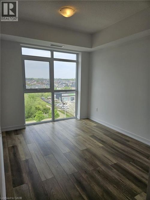 1104-470 Dundas St E, Hamilton, ON, L8B2A6 | Card Image