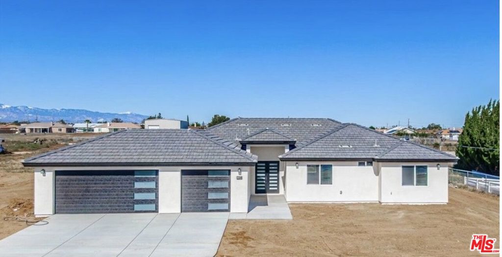 Residential Lease in Hesperia