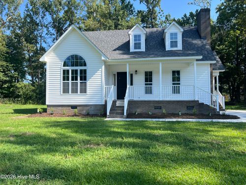 2304 Woodridge Drive, Winterville, NC, 28590 | Card Image