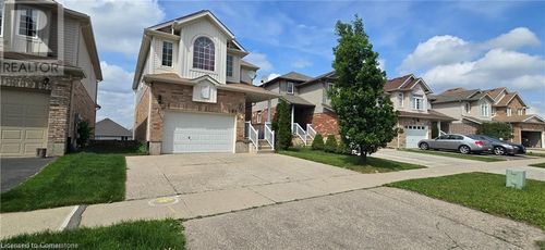 upper-580 Activa Ave, Kitchener, ON, N2E4C3 | Card Image