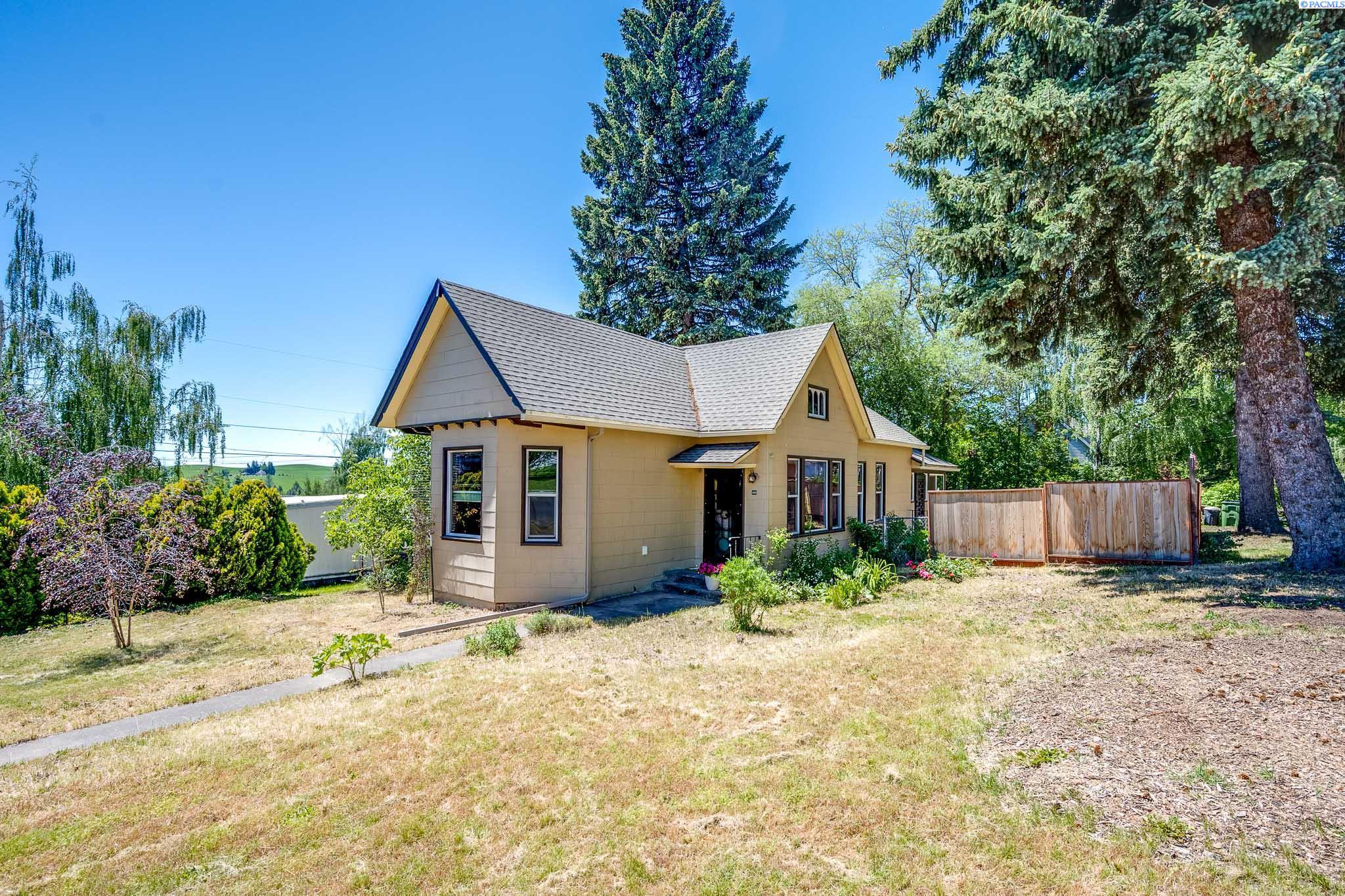 Bridge St, Palouse, WA 99161