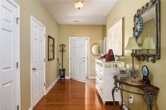 Kitchen | Image 7