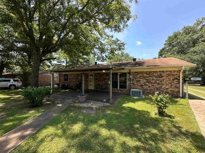 4710 Ridgeway Dr, House other with 3 bedrooms, 1 bathrooms and null parking in Texarkana AR | Image 2