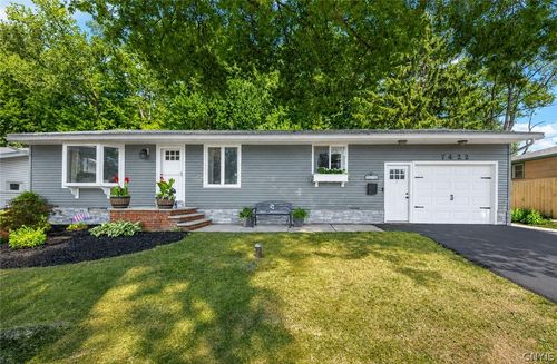 7422 Rosewood Cir, Cicero, NY, 13212 | Card Image