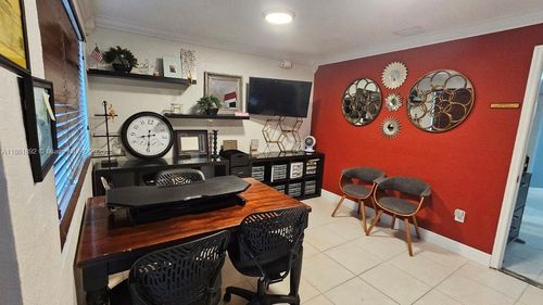 ste-103-2441 Nw 93rd Ave, Doral, FL, 33172-4800 | Card Image
